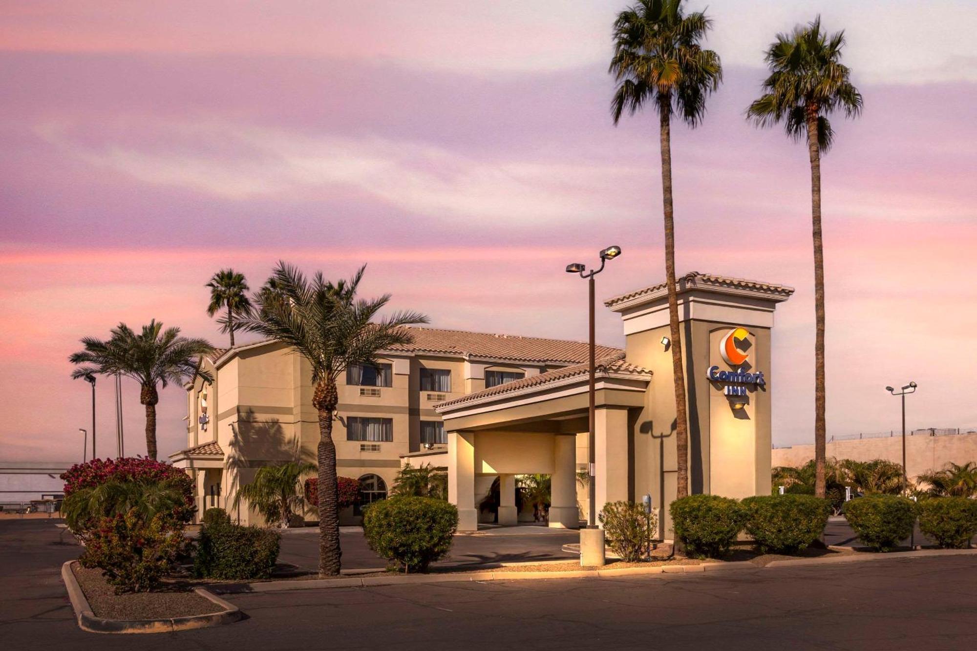 Comfort Inn West Phoenix At 27Th Ave And I-I0 Exterior photo