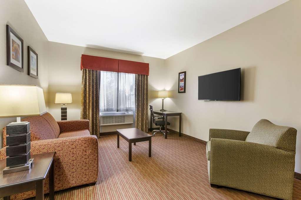 Comfort Inn West Phoenix At 27Th Ave And I-I0 Room photo